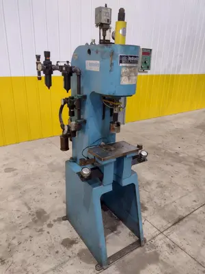 USED AIR-HYDRAULICS C-300