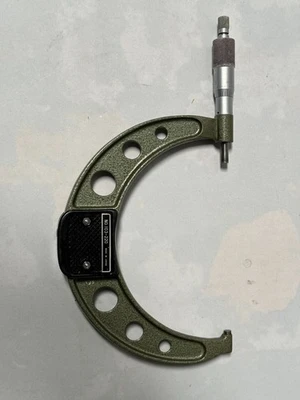 Mitutoyo 103-220  5" - 6" Outside Micrometer .0001" Made in Japan Free Shipping