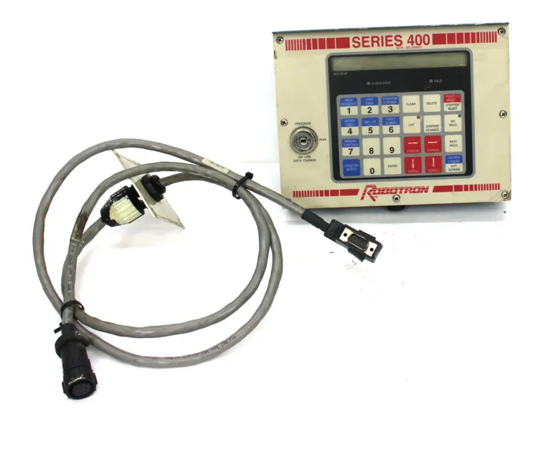 Used ROBOTRON 303-4-0318-02 Automation Control (HMI) | Industrial Parts R Us Inc. #360094