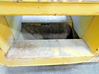 Used IFE UE 900x2000 FSD LM 656T Rectangular Screeners Ohio US | Equipment Recovery Corp. #1331375