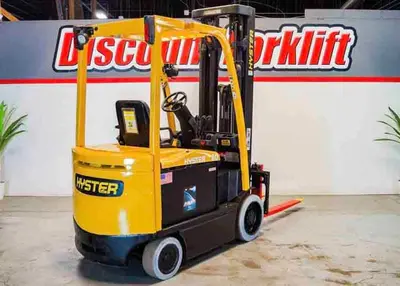 USED 2018 HYSTER E60XN