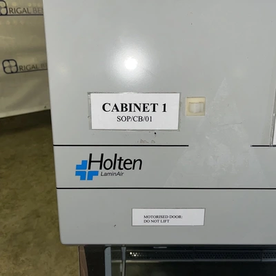 500L Holten LaminAir Flow Cabinet Type S-2000 1.2 BS II