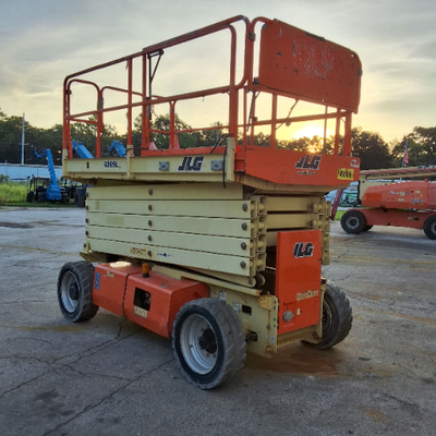 USED 2014 JLG 4069LE