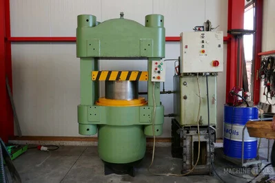 Used MAKEY BOWLEY EUROPRESS 1000 Hydraulic Presses NL | Mach 4 Metal #1420541