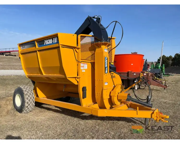 Used FAIR MANUFACTURING _UNKNOWN_ Bale Choppers - Feeders Iowa US | Keast Enterprises #1360226