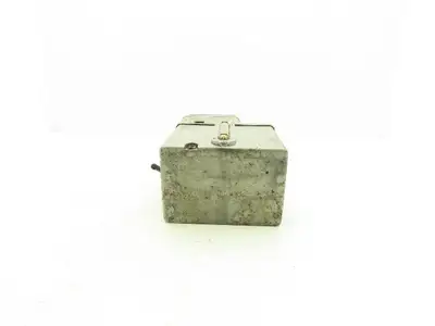 Showa LCB-4111C Lubricator Pump 0.1 L/min  1.2 Mpa 100VAC 2L Tank