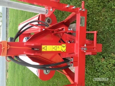 New | in-Stock 2025 DIAMOND WRAPPER Z560 Miscellaneous Agriculture (Farm) Equipment Pennsylvania US | Zimmerman Farm Service #1410301