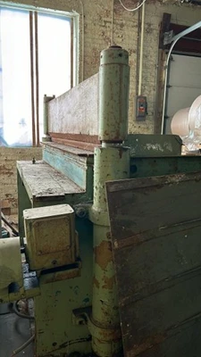 USED GUILLOTINE 6 FEET