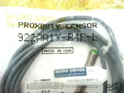 NEW HONEYWELL 922AA1Y-B4P-L PROXIMITY SWITCH 922AA1YB4PL