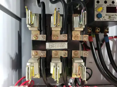 USED SQUARE D MODEL 6