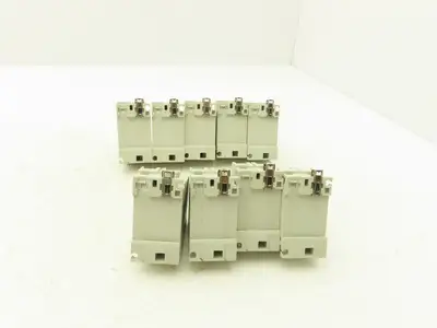 Fuji CP32FM/3 2-Pole Circuit Protector 3A M Curve 250VAC/125VDC Lot of 9