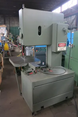 USED GROB 4V-24 VERTICAL BANDSAW