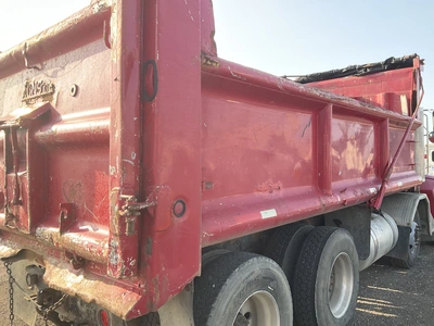 Used 2003 PETERBILT 385 Dump trucks Michigan US | Miedema Asset Management Group #1321241