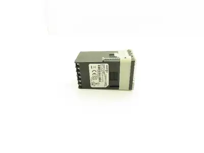 Red Lion PXU20020 Temperature Control 120/240VAC 5VA Ver 1.53