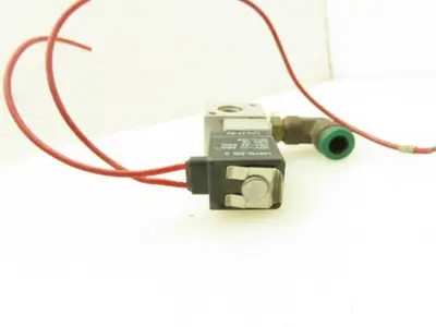 Automatic Switch U8280B2 Pneumatic Solenoid Valve 150PSI 120V 1/8"NPT LOT OF 3