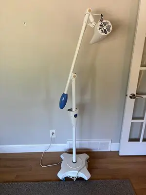 Used BEYOND WHITENING ACCELERATOR Dental Instruments Minnesota US | Midwest Medical #1467839