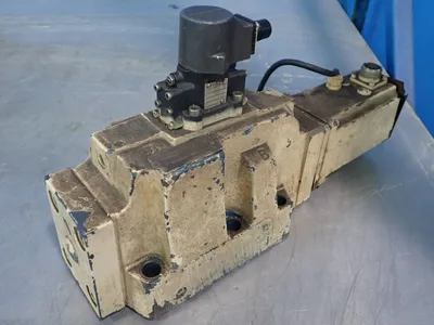 USED REXROTH 4WRDE25V350L51/6L24Z9/MR202
