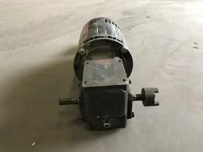 USED DAYTON 4Z007D