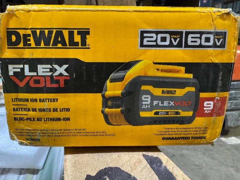 DeWalt 20V/60V MAX FLEXVOLT Battery customer return see pictures