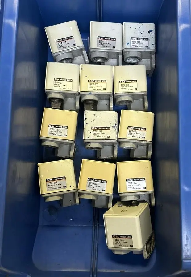 Used SMC IS3010-02L5 Relays & Switches | Surplus Asset Holdings #1205711