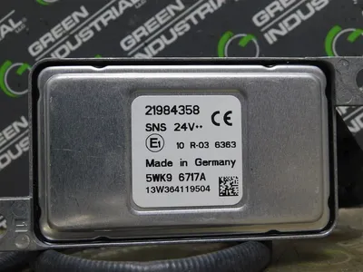 Unbranded 5WK9 6717A Nitrogen Oxide Sensor 21984358 SNS 24V Used