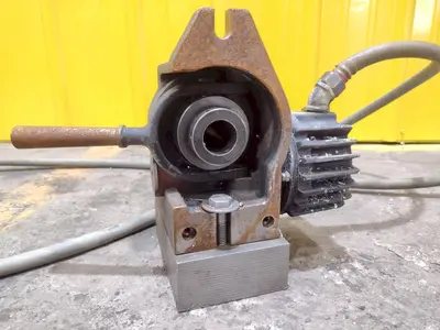 USED HAAS 5C