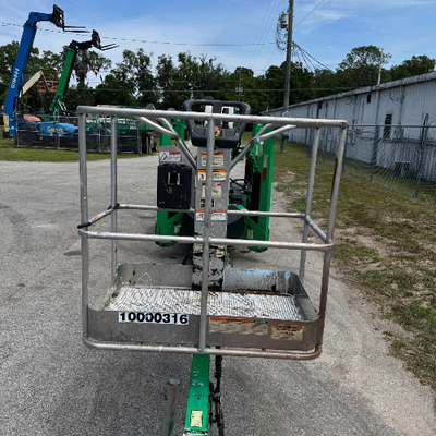 USED 2018 JLG T500J