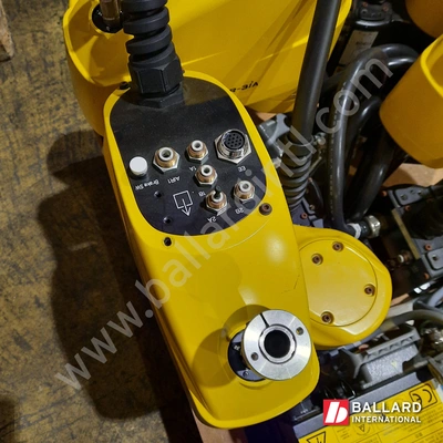 FANUC SR-3iA SCARA Robot w/ R30iB Compact Plus Controller