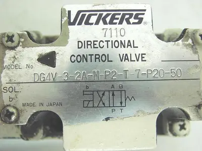 USED VICKERS DG4V-3-2A-M-P2-T-7-P20-50