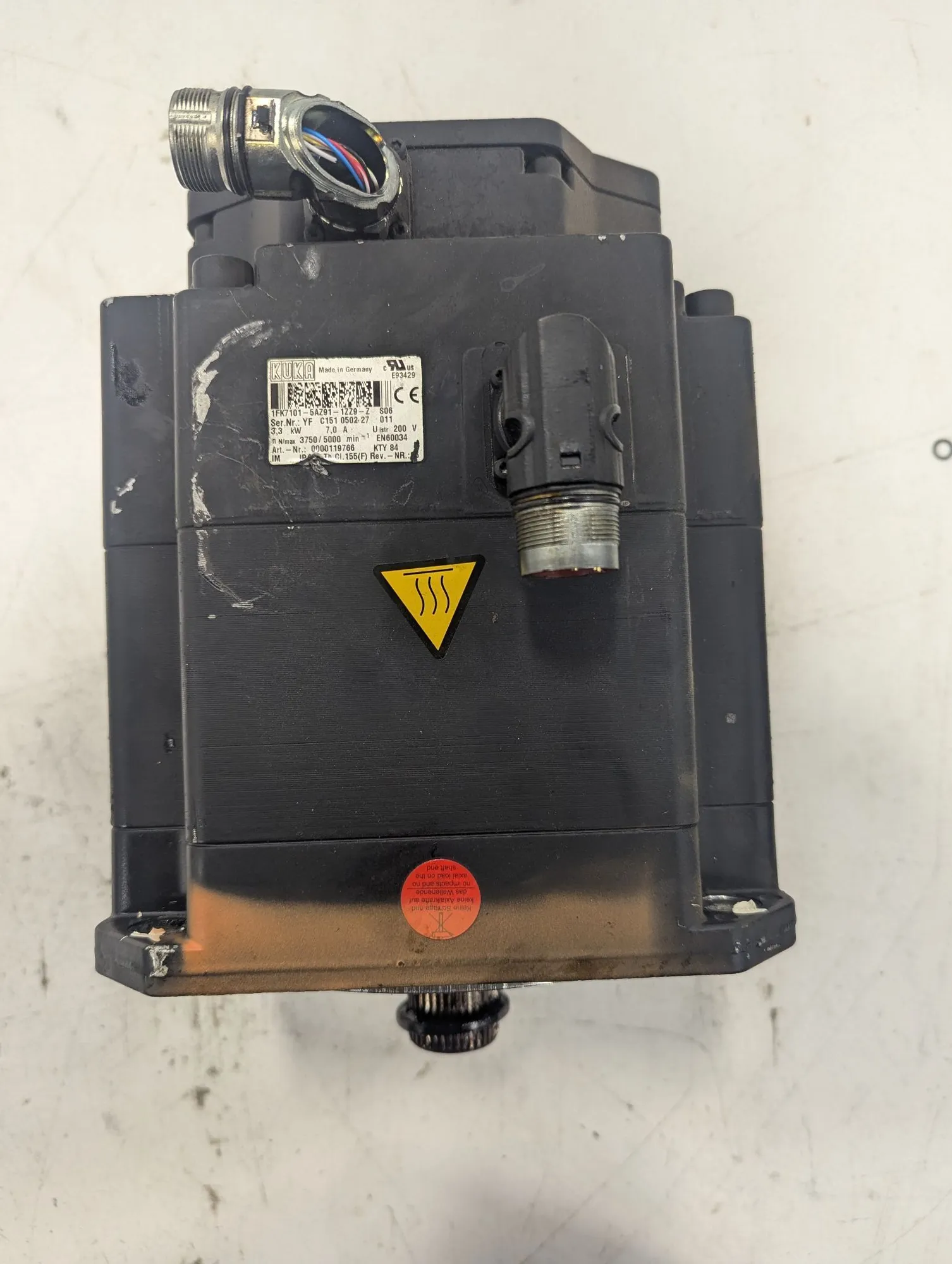 USED KUKA 1FK7101-5AZ91-1ZZ9-Z