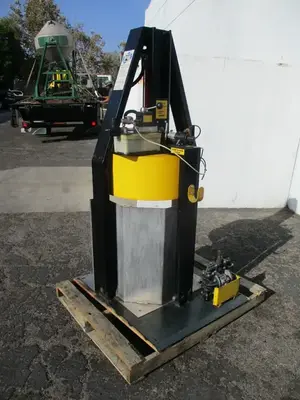 USED NEW PIG DRM656