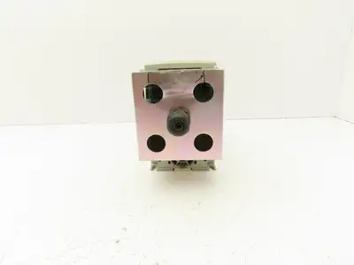 Allen Bradley 22B-D6P0N104 Powerflex 40 AC Drive VFD 480V 3Hp 6A