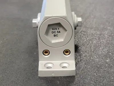 NEW CR LAURENCE DC54A