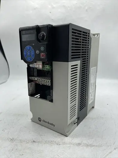 Used INDUSTRIAL MRO ALLEN BRADLEY 25B-D017N104 Variable Speed Drives | ND Industrial Surplus #1223694