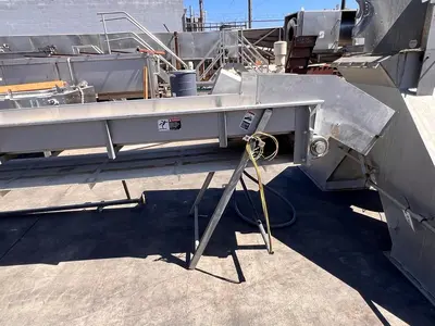 Conveyor, Belt, 24” x 15’-10”, Product Elevator, Stainless Steel, Cleated Belt, #5991526