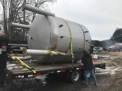 Tank, 4,000 Gallon (Approx.), 316 Stainless Steel, Vertical, Dish Top & Bottom, #5991697