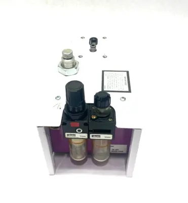 100920 | Hytec SPX  Model G Air to Oil Pump 40-110psi MISSING TOP GAUGE/VALVE - Used
