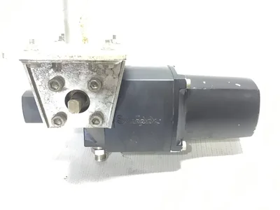 USED SWAGELOK / WHITEY MS-135-SR (ALSO REFERRED TO AS 135SR)