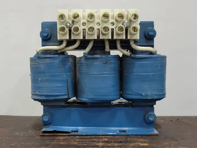 Used MTE RL-01203 Transformers British Columbia CA | Lenmark #265167