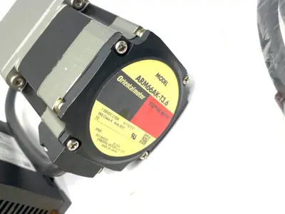 USED ORIENTAL MOTOR ALPHASTEP CLOSED LOOP STEPPER MOTOR AND DRIVER MOD.