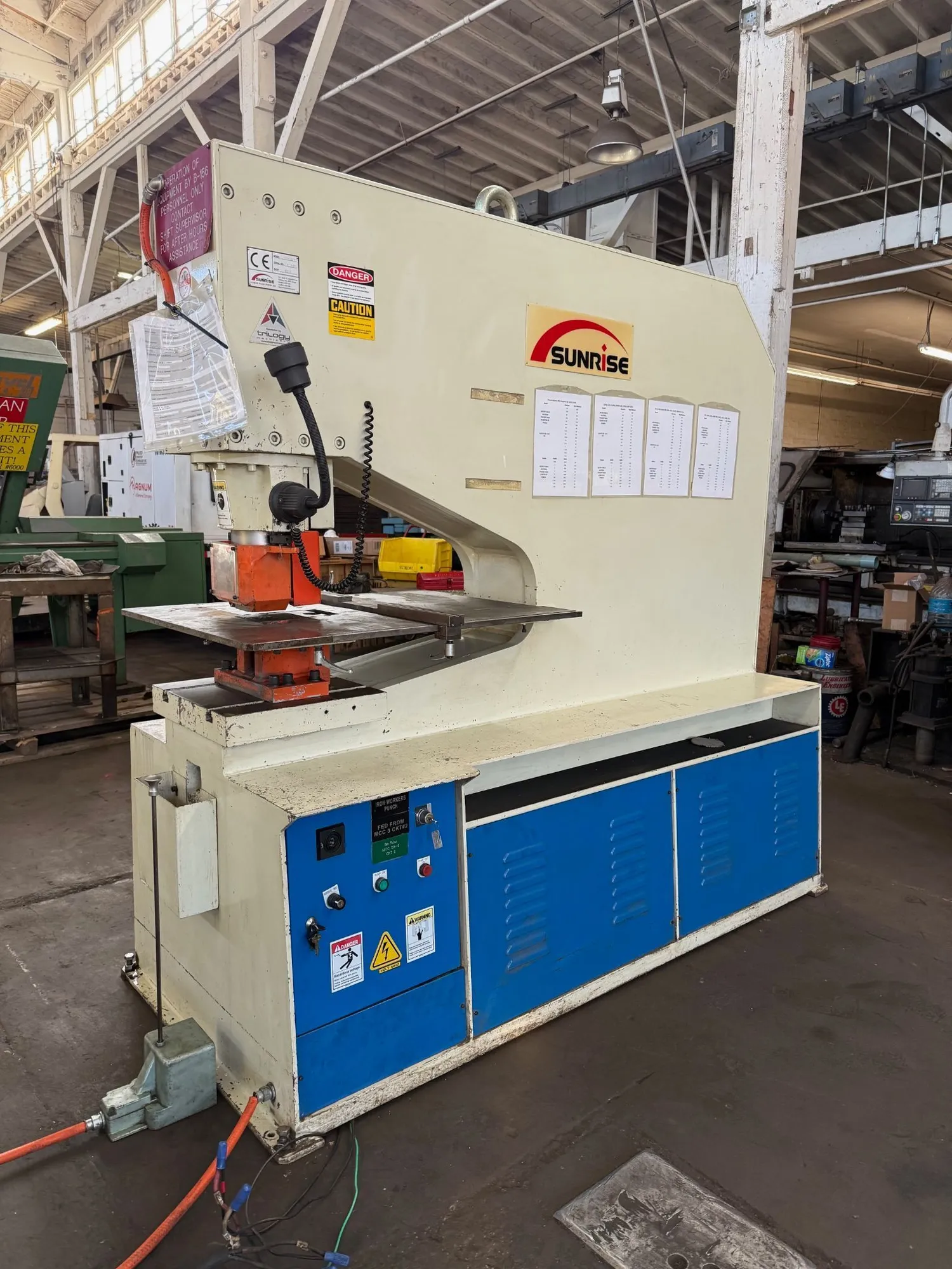 USED 2013 SUNRISE PM-132XT