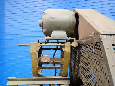 12" X 12" Obi Punch Press