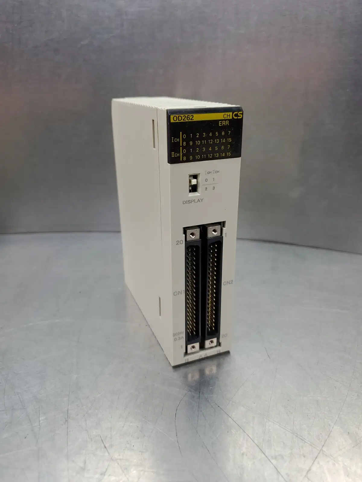 USED Omron CS1W-OD262