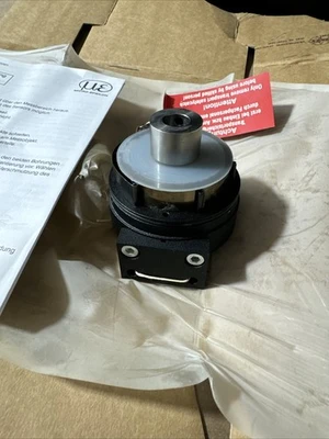 NEW Micro Epsilon WDS-1500-Z60-M