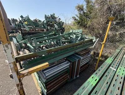 LOT OF ROLLER CONVEYOR