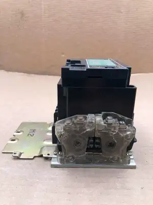 Square D 1536-SD01 Series A 17.5/33.5HP Magnetic Starter 220-250V 380-415V
