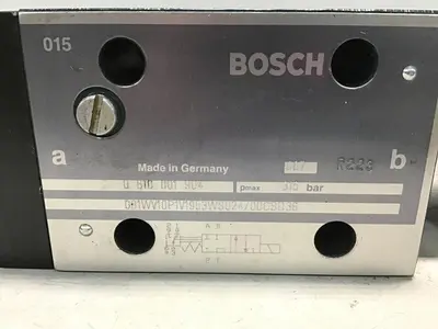 USED BOSCH 0 810 001 904