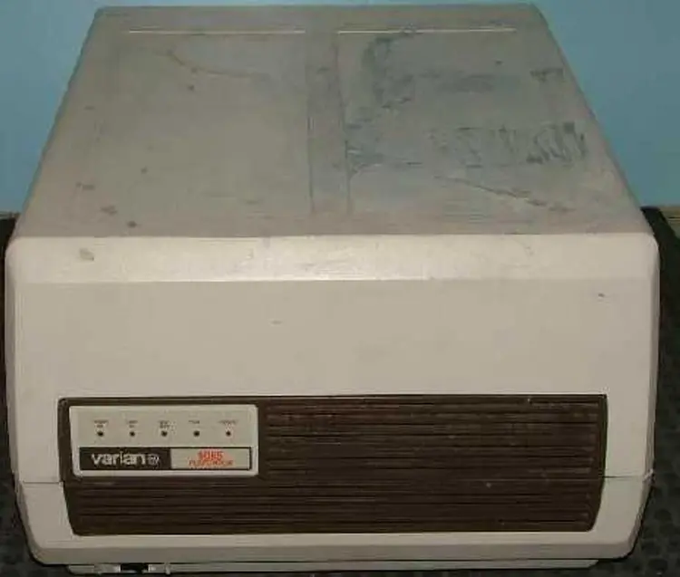 Used VARIAN MARS 230/60 Spectrometers Texas US | Bamko Surplus Process Equipment #940956
