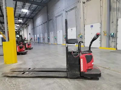 USED RAYMOND 8410