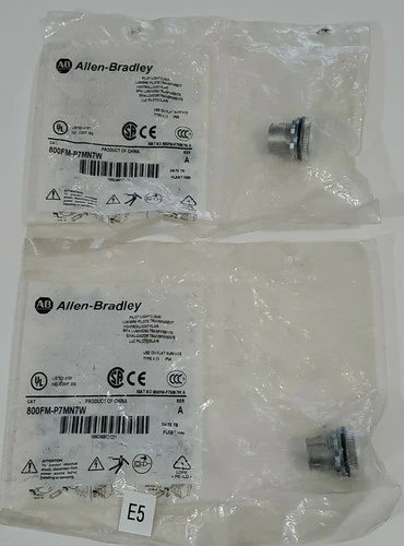 NEW Allen-Bradley 800FM-P7MN7W